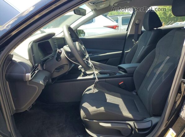KMHLL4DG3TU107457 2026 HYUNDAI ELANTRA Черный Вид салона спереди