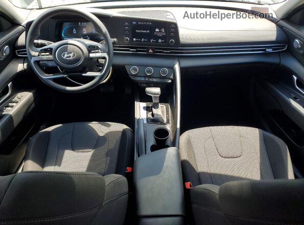 KMHLL4DG3TU107457 2026 HYUNDAI ELANTRA Черный Вид панели приборов
