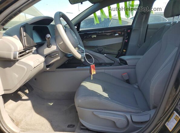 KMHLL4DG4SU969777 2025 HYUNDAI ELANTRA Black Front interior view
