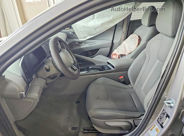 KMHLL4DG4SU989639 2025 HYUNDAI ELANTRA Silver Вид салону спереду