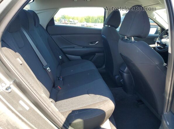 KMHLL4DG4SU990225 2025 HYUNDAI ELANTRA Green Rear seats view