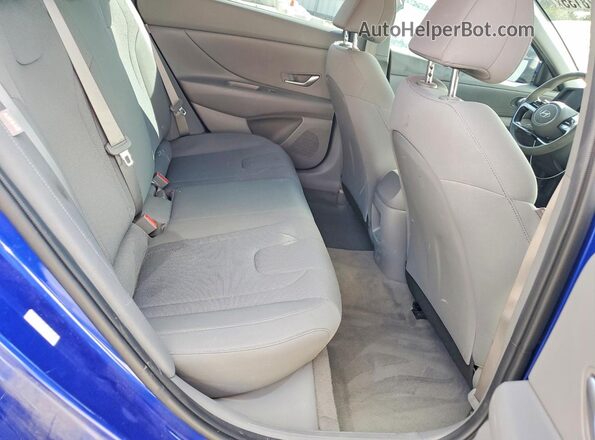KMHLL4DG6RU651167 2024 HYUNDAI ELANTRA Blue Vista de los asientos traseros