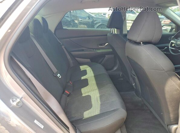 KMHLL4DG6RU668003 2024 HYUNDAI ELANTRA Gray Vista de los asientos traseros