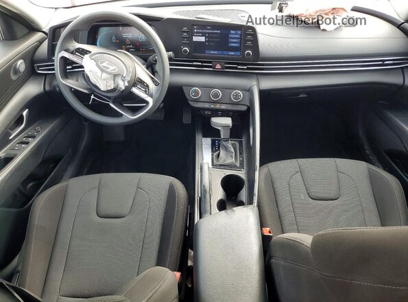 KMHLL4DG6RU831667 2024 HYUNDAI ELANTRA Red წინა პანელის ხედი