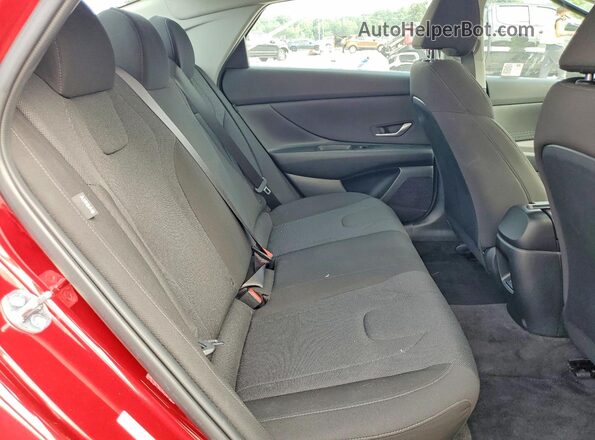 KMHLL4DG6RU831667 2024 HYUNDAI ELANTRA Red უკანა სავარძლების ხედი