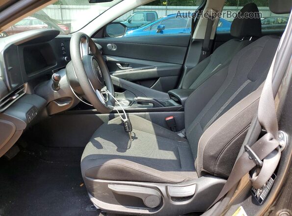KMHLL4DG7RU663134 2024 HYUNDAI ELANTRA Gray Вид салону спереду