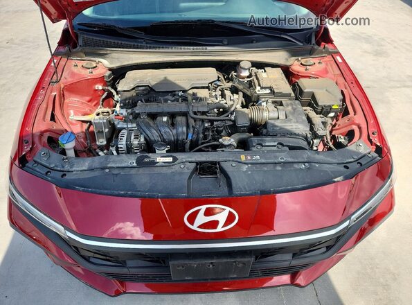 KMHLL4DG7RU787629 2024 HYUNDAI ELANTRA Красный Вид задней части салона