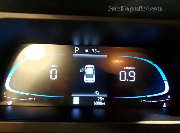 KMHLL4DG7SU062697 2025 HYUNDAI ELANTRA Silver ხელსაწყოთა პანელის ხედი