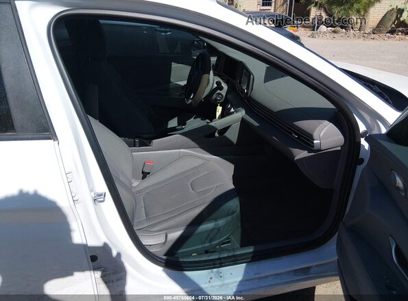 KMHLL4DG7SU988999 2025 HYUNDAI ELANTRA White წინა სალონის ხედი