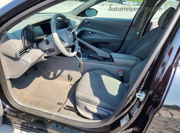 KMHLL4DG7TU195199 2026 HYUNDAI ELANTRA Black წინა სალონის ხედი