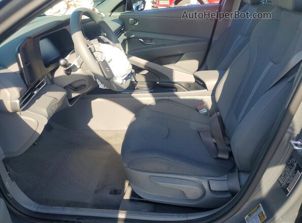 KMHLL4DG9TU211175 2026 HYUNDAI ELANTRA Gray Front interior view