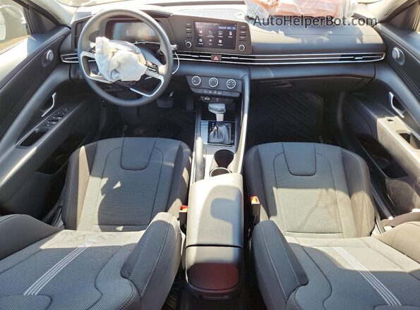 KMHLL4DG9TU218580 2026 HYUNDAI ELANTRA Gray Dashboard view