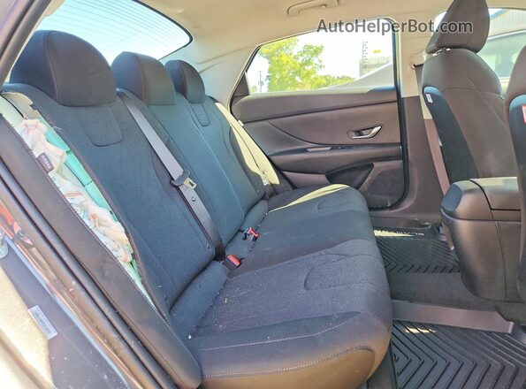 KMHLL4DG9TU218580 2026 HYUNDAI ELANTRA Gray Rear seats view