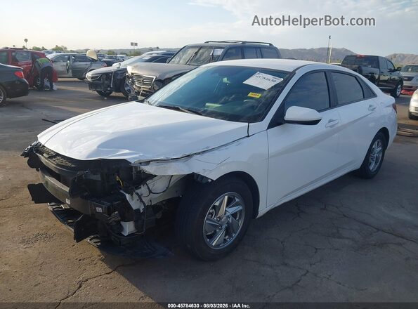 KMHLL4DGXRU705022 2024 HYUNDAI ELANTRA White წინა მარცხენა ხედი სამი მეოთხედიდან
