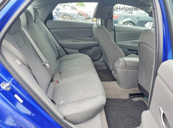 KMHLL4DGXRU821465 2024 HYUNDAI ELANTRA Blue Հետևի նստատեղերի տեսք
