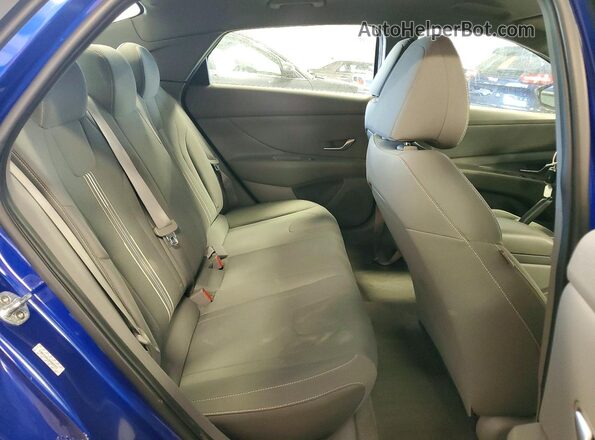 KMHLM4AG2MU068377 2021 HYUNDAI ELANTRA Blue Հետևի նստատեղերի տեսք