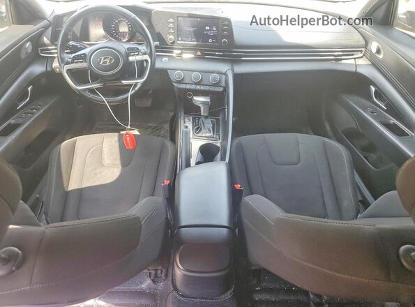 KMHLM4AG2MU076348 2021 HYUNDAI ELANTRA Silver Առջևի վահանակի տեսք