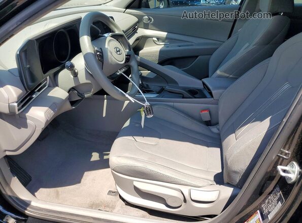 KMHLM4AG2PU503841 2023 HYUNDAI ELANTRA Черный Вид салона спереди