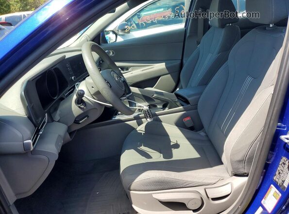 KMHLM4AG3PU379031 2023 HYUNDAI ELANTRA Blue Front interior view