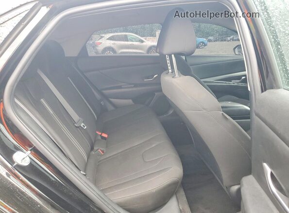 KMHLM4AG4NU291389 2022 HYUNDAI ELANTRA Black Հետևի նստատեղերի տեսք