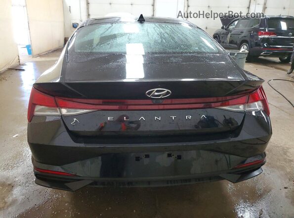 KMHLM4AG4PU371973 2023 HYUNDAI ELANTRA Черный Вид сзади