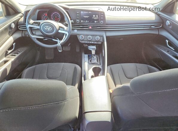 KMHLM4AG5PU577688 2023 HYUNDAI ELANTRA Black Vista del salpicadero