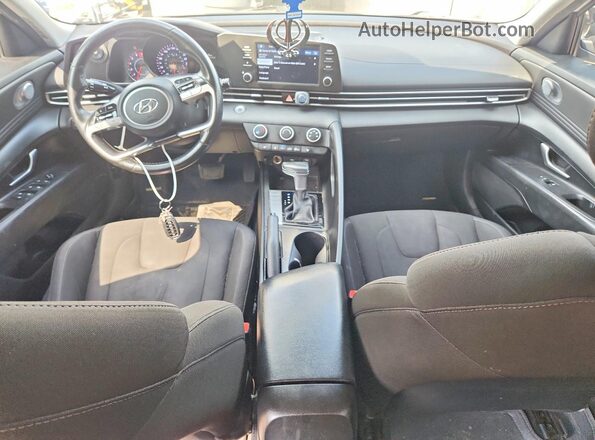 KMHLM4AG8MU107070 2021 HYUNDAI ELANTRA White Vista del salpicadero