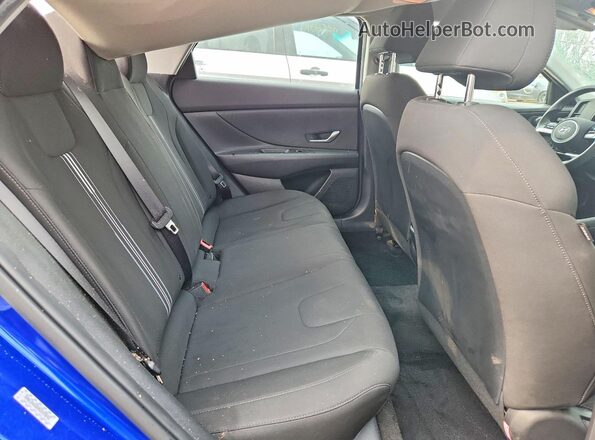 KMHLM4AG8NU337693 2022 HYUNDAI ELANTRA Blue Հետևի նստատեղերի տեսք