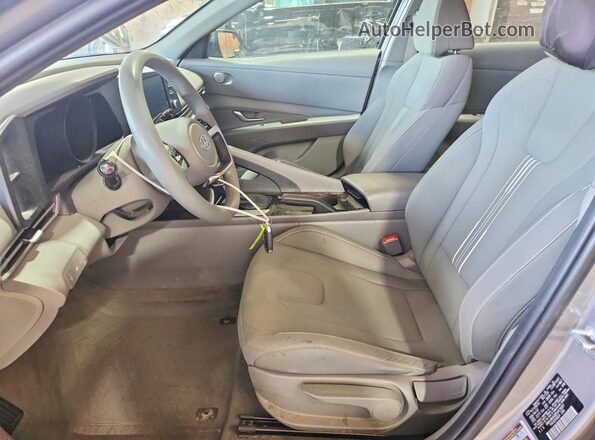 KMHLM4AG8PU415697 2023 HYUNDAI ELANTRA Серый Вид салона спереди
