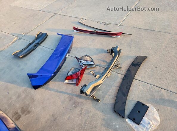 KMHLM4AG9MU068487 2021 HYUNDAI ELANTRA Blue Engine compartment view