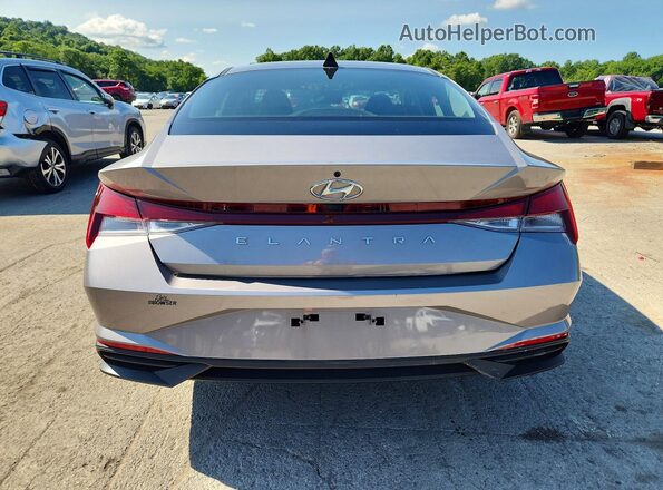 KMHLM4AG9PU549232 2023 HYUNDAI ELANTRA Gray Rear view