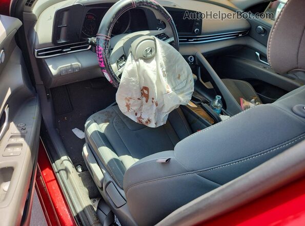 KMHLM4AGXPU563902 2023 HYUNDAI ELANTRA Red Вид панелі приладів