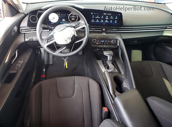 KMHLM4DG0RU809192 2024 HYUNDAI ELANTRA Blue Вид панелі приладів