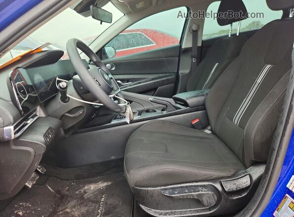 KMHLM4DG1RU797330 2024 HYUNDAI ELANTRA Blue წინა სალონის ხედი