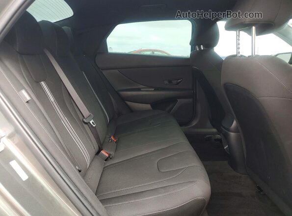 KMHLM4DG1SU896266 2025 HYUNDAI ELANTRA Gray Вид задніх сидінь