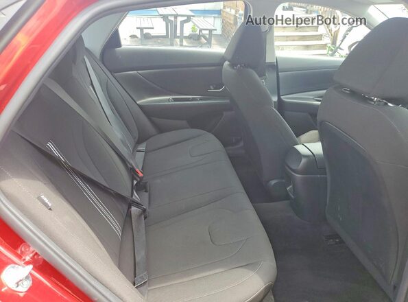 KMHLM4DG2RU779080 2024 HYUNDAI ELANTRA Red Հետևի նստատեղերի տեսք