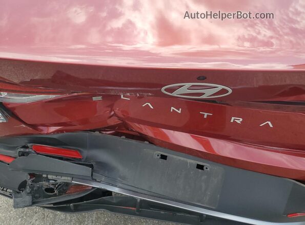 KMHLM4DG2RU779080 2024 HYUNDAI ELANTRA Red Սալոնի 360 աստիճան տեսք