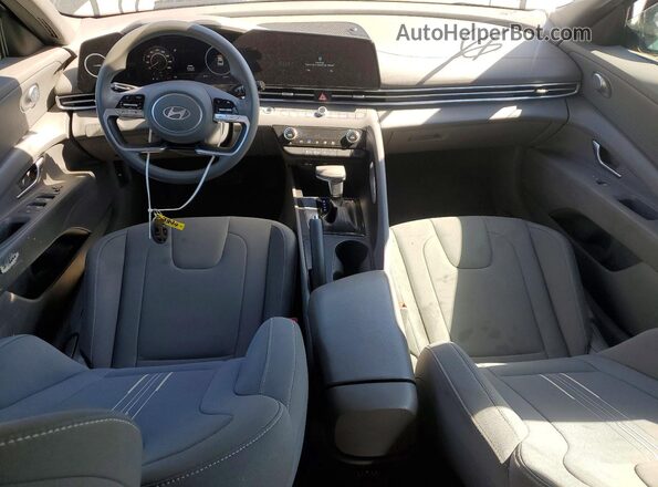 KMHLM4DG2RU820906 2024 HYUNDAI ELANTRA Black Առջևի վահանակի տեսք