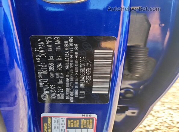 KMHLM4DG3RU701052 2024 HYUNDAI ELANTRA Blue VIN კოდის სტიკერის ხედი