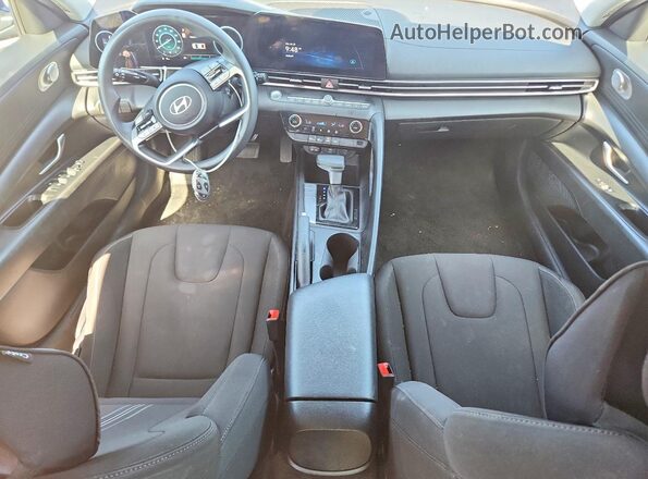 KMHLM4DG3RU701052 2024 HYUNDAI ELANTRA Blue წინა პანელის ხედი
