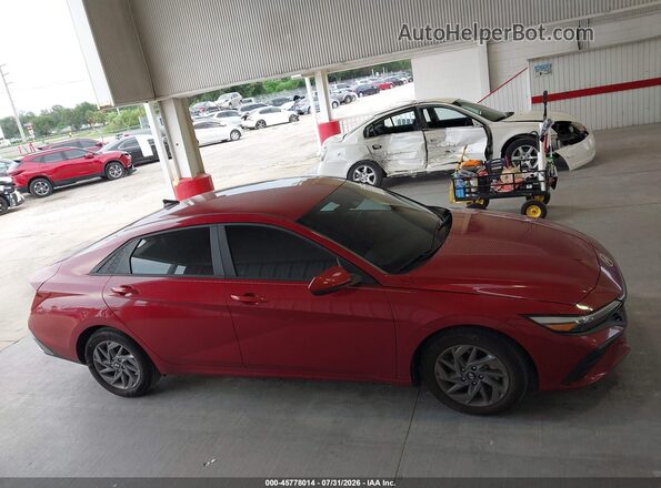 KMHLM4DG4RU830613 2024 HYUNDAI ELANTRA Бордовый Вид задней части салона