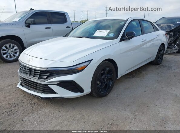 KMHLM4DG4TU212585 2026 HYUNDAI ELANTRA White Przód lewy