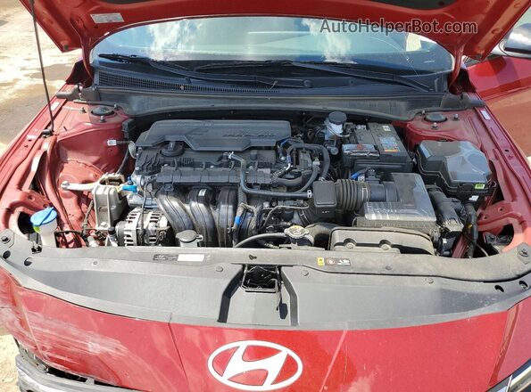 KMHLM4DG6SU071663 2025 HYUNDAI ELANTRA Red Widok wnętrza z tyłu