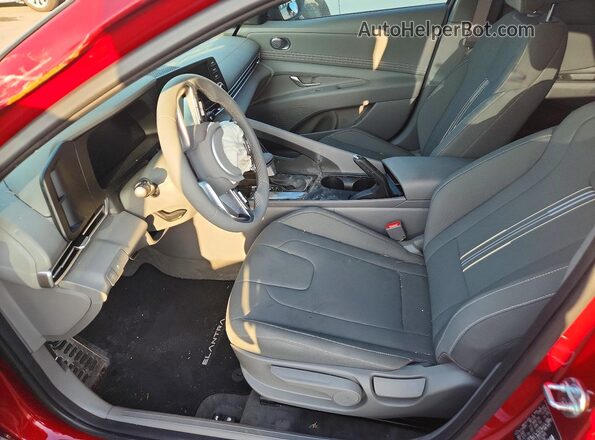 KMHLM4DG6TU143446 2026 HYUNDAI ELANTRA Red Front interior view