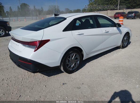 KMHLM4DG8RU642497 2024 HYUNDAI ELANTRA White Հետևի աջ
