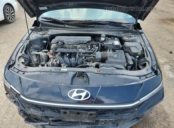 KMHLM4DG8RU663656 2024 HYUNDAI ELANTRA Black Вид задньої частини салону
