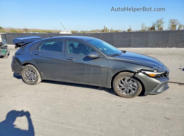 KMHLM4DG8RU706103 2024 HYUNDAI ELANTRA Black Przód prawy