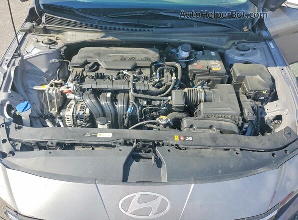 KMHLM4DG8RU768956 2024 HYUNDAI ELANTRA Silver Rear interior view