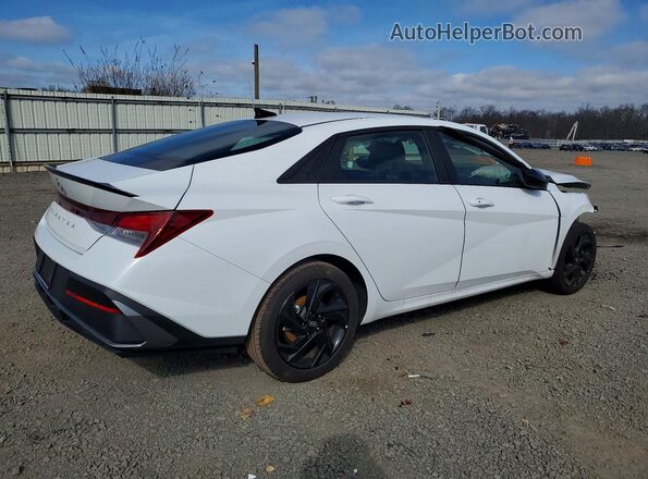 KMHLM4DG8TU117477 2026 HYUNDAI ELANTRA Белый Задняя правая четверть