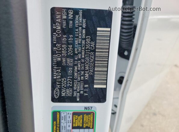 KMHLM4DG8TU136983 2026 HYUNDAI ELANTRA White Vista del compartimento del motor